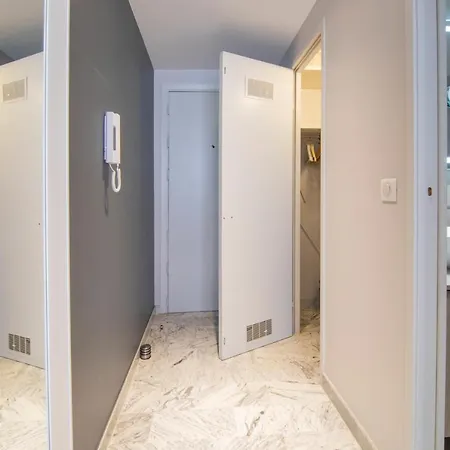 Near Croisette- 4 Star -seaview Apartament