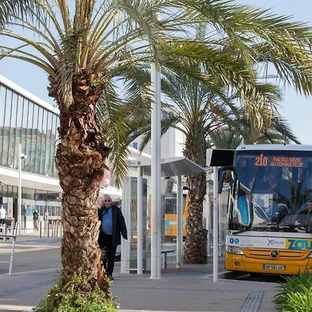 Near Croisette- 4 Star -seaview * Cannes